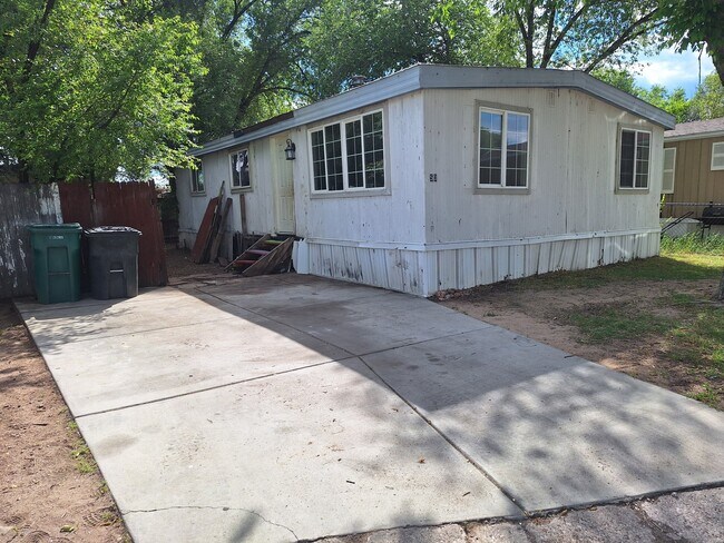 Foto del edificio - 512 Windsor Ln