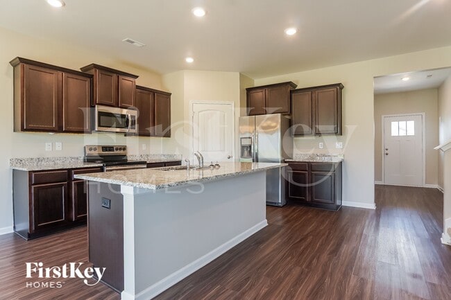 Foto del edificio - 12572 Downing Dr