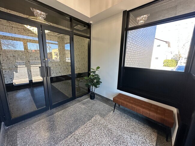 Building Photo - LUXURY TWO BEDROOM SUITE IN ST. THOMAS