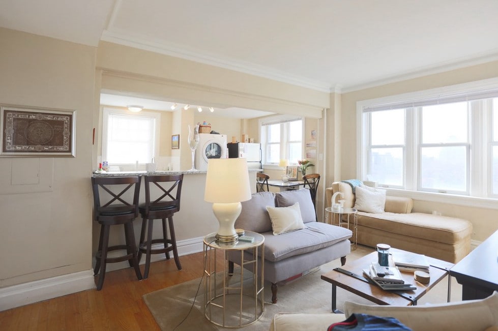 Hampden Hall Apartments in Saint Louis, MO