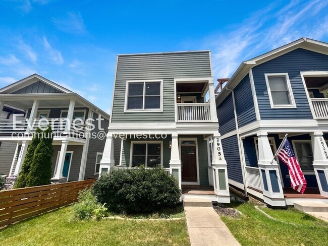 Building Photo - 2905a Davis Ave