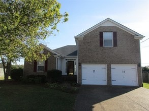 Building Photo - 1434 Hilltop Dr