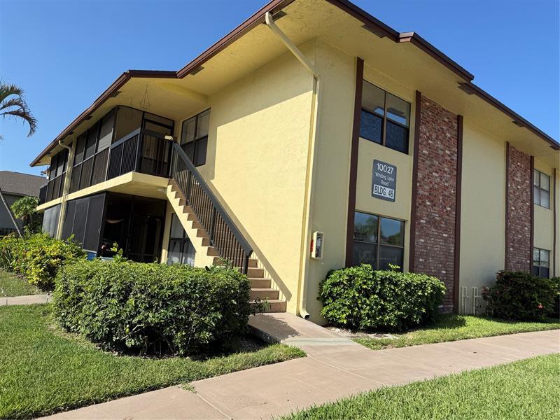 Foto del edificio - 10027 Winding Lake Rd