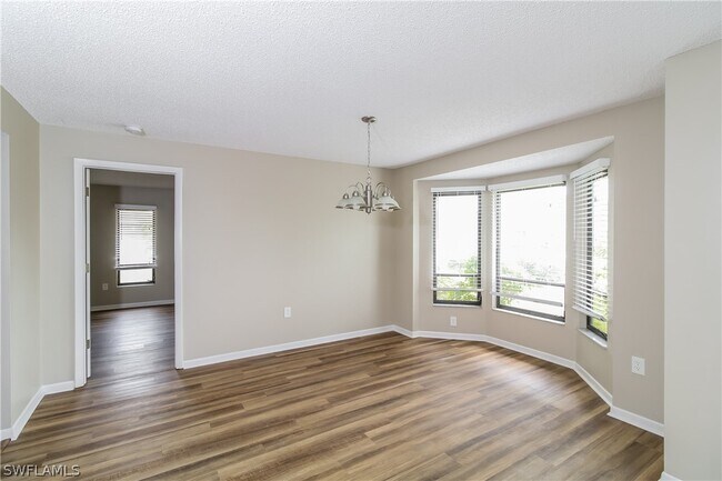 Building Photo - 3212 Meadow Run Dr