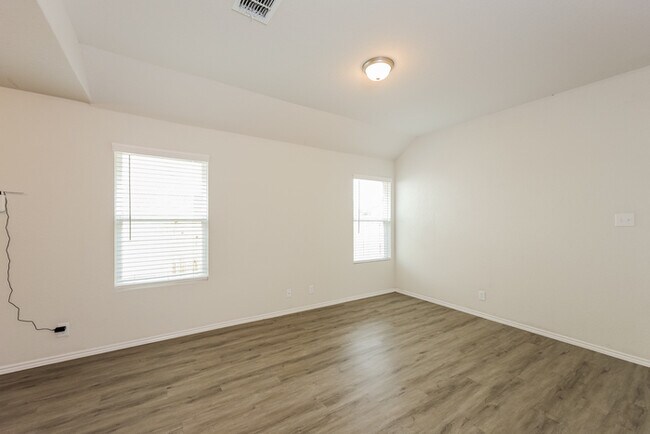 Foto del edificio - 514 Sussex Dr