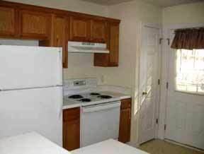 Foto del edificio - 2 Bds/2 Bath ~Ranch with Gas Log Fireplace~
