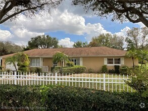 Building Photo - 196 Jamison Ave