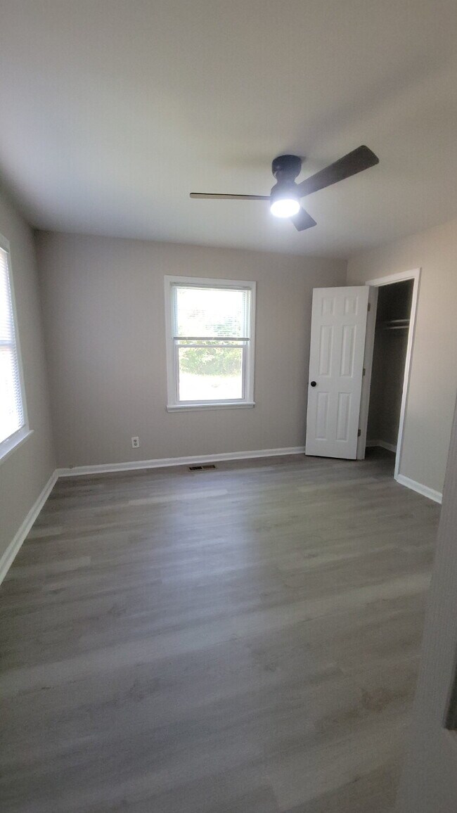 Foto del edificio - "2-Bedroom Retreat with Cozy Comfort in Huntsville!"