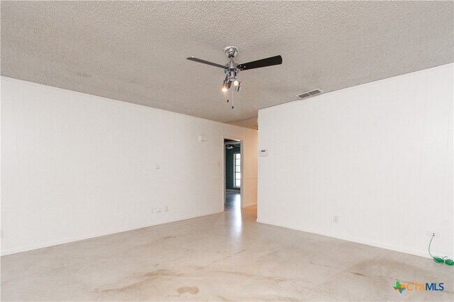 Foto del edificio - 2524 Berkett Dr