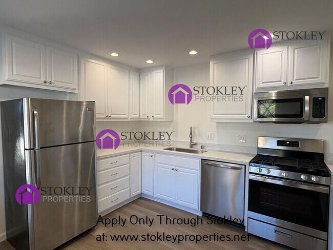 Building Photo - 1467 Cape Cod Way