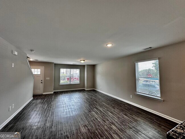 Foto del edificio - 312 Ashigan St