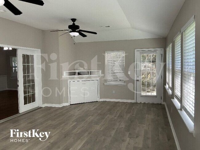 Building Photo - 113 Drawbridge Ct