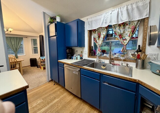 Foto del edificio - 1030 NE Coco Ct