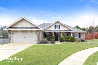 Building Photo - 231 River Crest Cir N