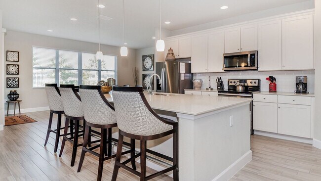 Building Photo - 6008 Oak Grn Lp