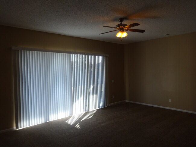 Foto del edificio - 14603 Bradley Max Ct