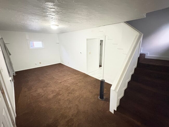 Photo - 631 Tecumseh St House