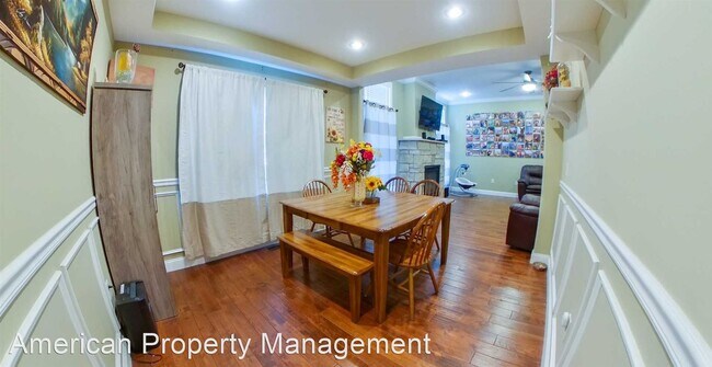 Building Photo - 5 br, 3 bath House - 504 Applewood Dr