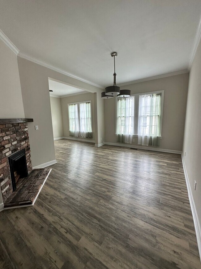 Foto del edificio - Exclusively Offered by Muse Realty Rentals...