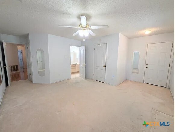 Building Photo - 1428 Devin Dr