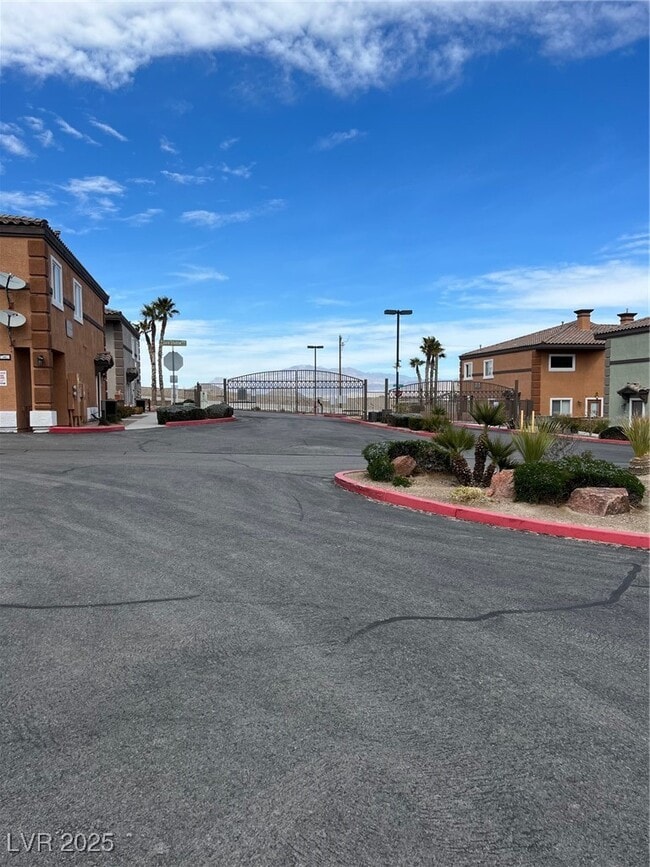 Building Photo - 10443 Alpine Edge Ave