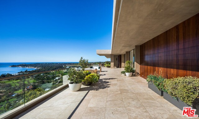 Building Photo - 27316 Winding Way