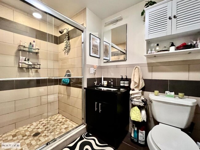Foto del edificio - 1 bedroom in BROOKLYN NY 11222