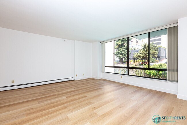 Foto del edificio - 900 Bush St