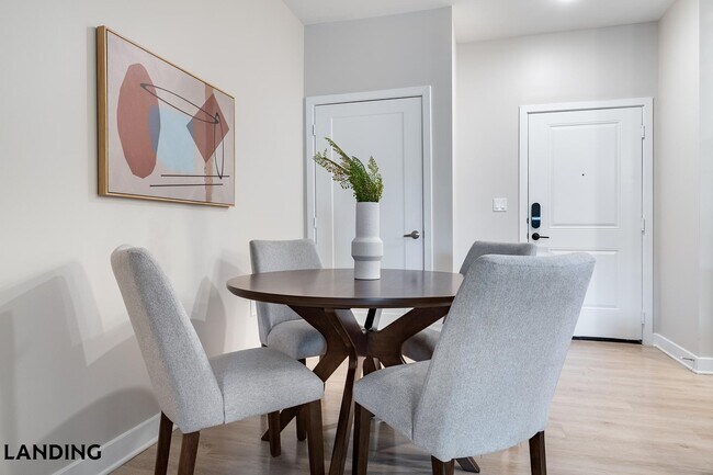 Foto del edificio - 100 Lexington St