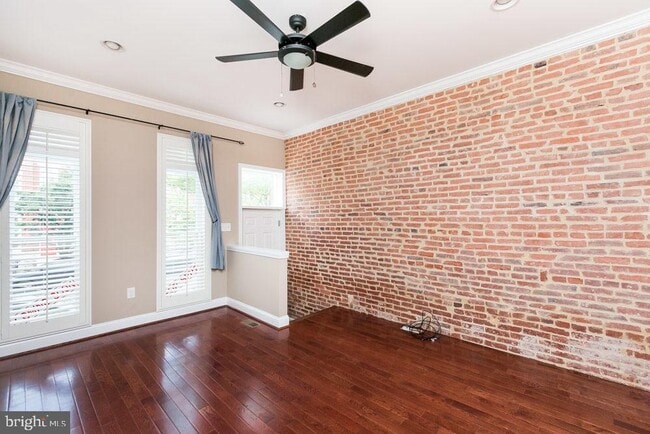 Building Photo - 1514 Covington St
