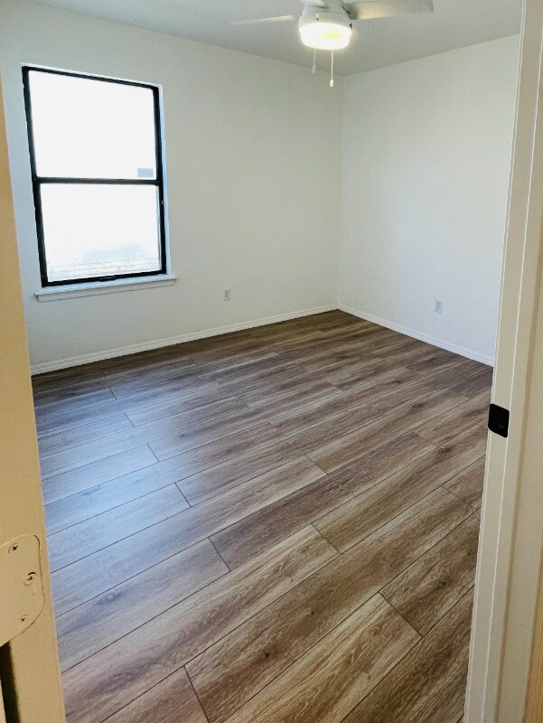 Building Photo - 2009 Twisted Oak Cir