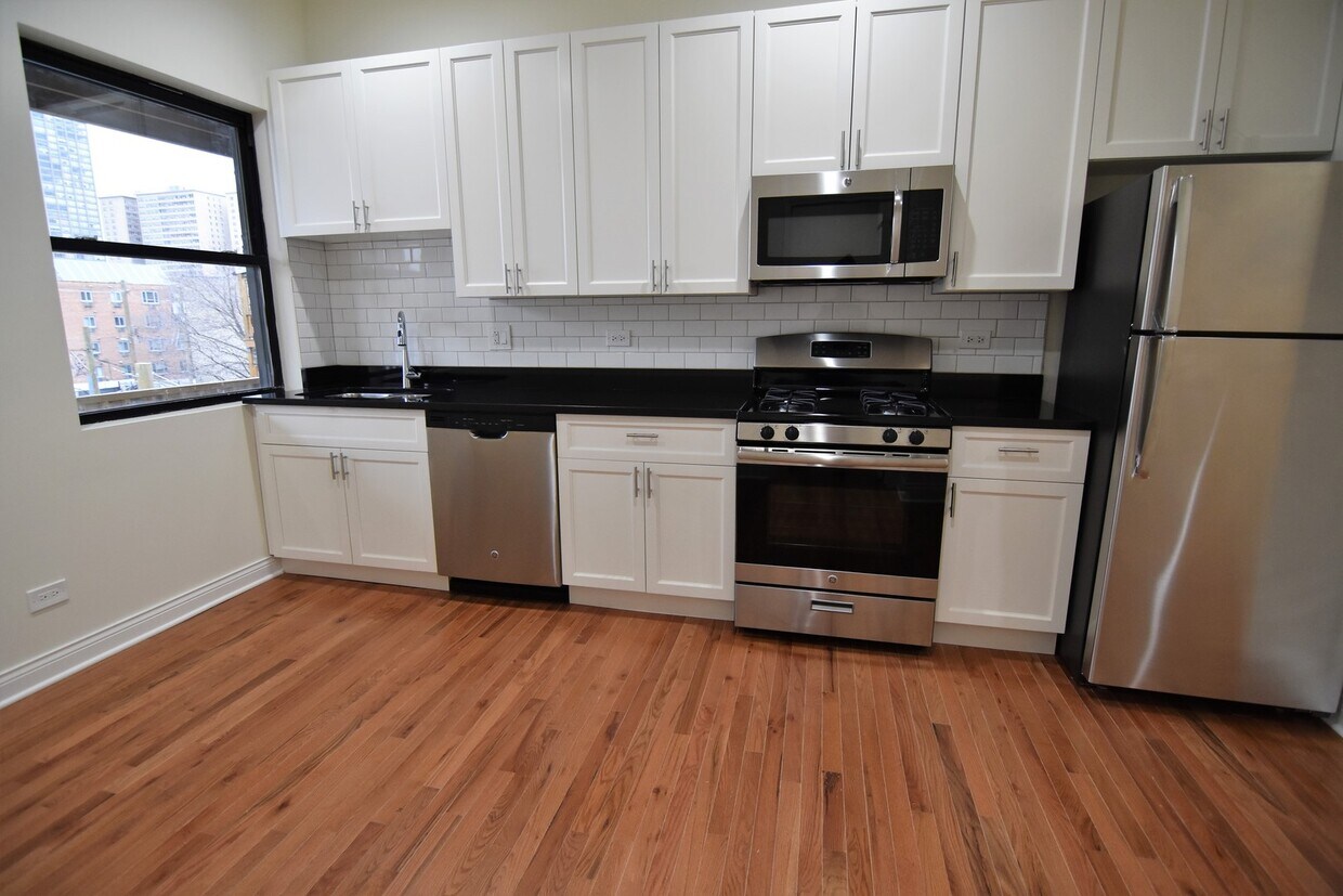 Foto principal - 710 W Grace St