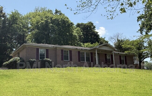 Building Photo - 2801 Brett Rd NW