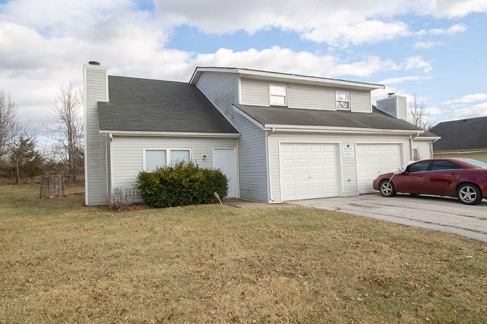 7220 N Moberly Dr, Columbia, MO 65202 Townhome Rentals in Columbia MO