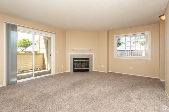 2 dormitorios - Sala de estar - Crown Ridge Apartments
