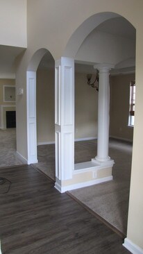 Foto del edificio - 1222 Ben Livingston Rd