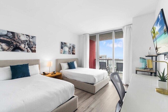 Foto del edificio - 2602 Hallandale Beach Blvd