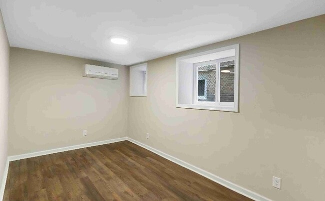 Foto del edificio - 6025 Catharine St