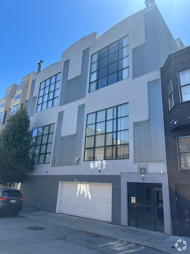 Building Photo - 747 Natoma St