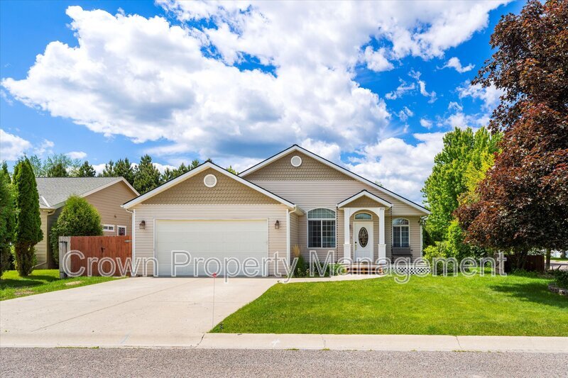Foto principal - 102 Buffalo Square Ct
