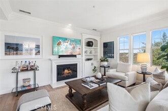 Building Photo - 30 Talmont