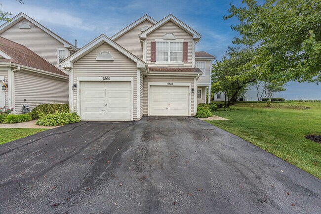 Building Photo - 17867 Braewick Rd