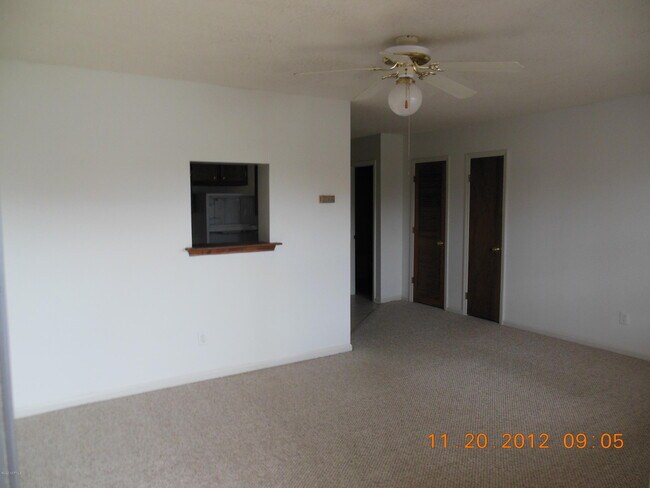 Building Photo - 1217 E Fire Tower Rd