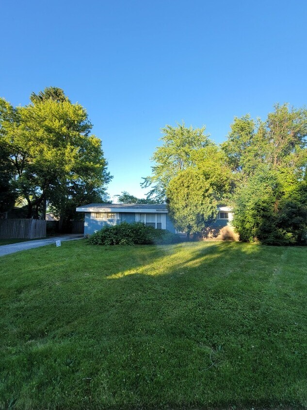 Foto principal - 1227 Wood St