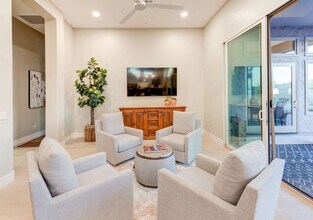 Building Photo - 7970 E Las Piedras Way