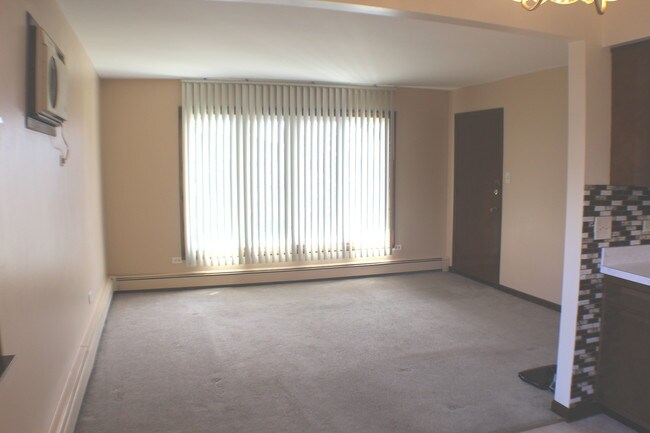 Building Photo - 4513 Park Ave