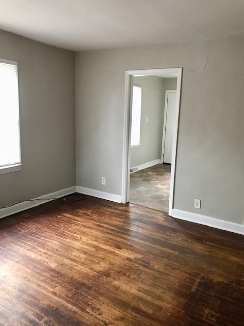 Building Photo - 1930 Terrybrook Ln