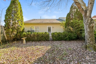 Building Photo - 2419 Glen Meadow Rd