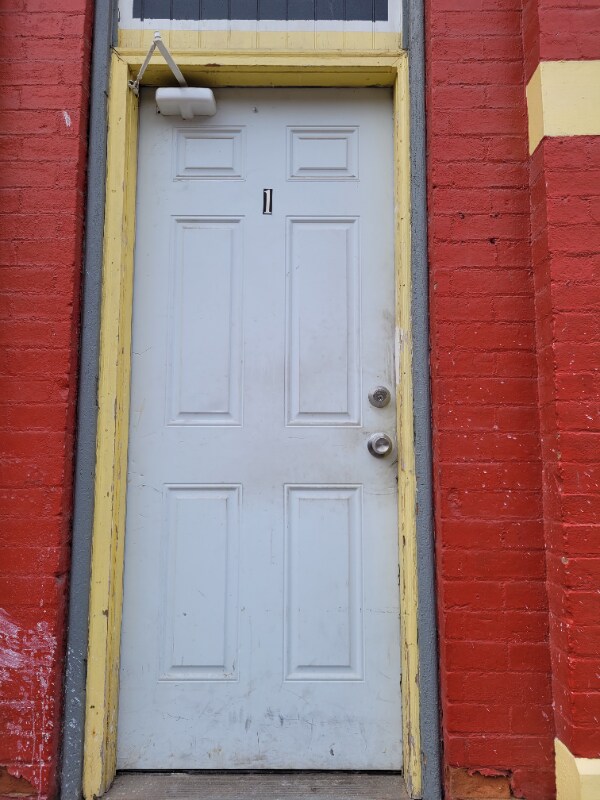 Building Photo - 2467 W McMicken Ave