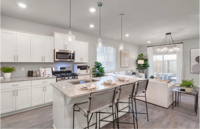 Building Photo - Beautiful Newer Home Built In 2021 Located...